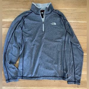 The North Face Mens Quarter Zip Gray Grey FlashDry Pullover Size Small